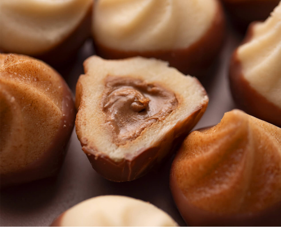 Duo of Chocolate Truffles | Maison Alsacienne de Biscuiterie Duo of Chocolate Truffles | Maison Alsacienne de Biscuiterie