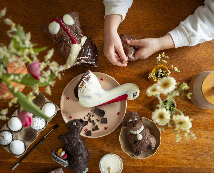 Cigogne Chocolat au lait, moulage de Pâques | Maison Alsacienne de Biscuiterie