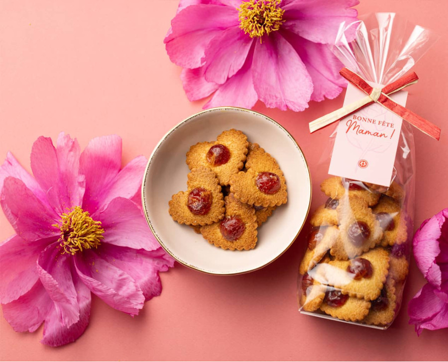 Ruby Butter Biscuit, a biscuit crowned with a candied cherry | Mothers' Day 2026 | Maison Alsacienne de Biscuiterie