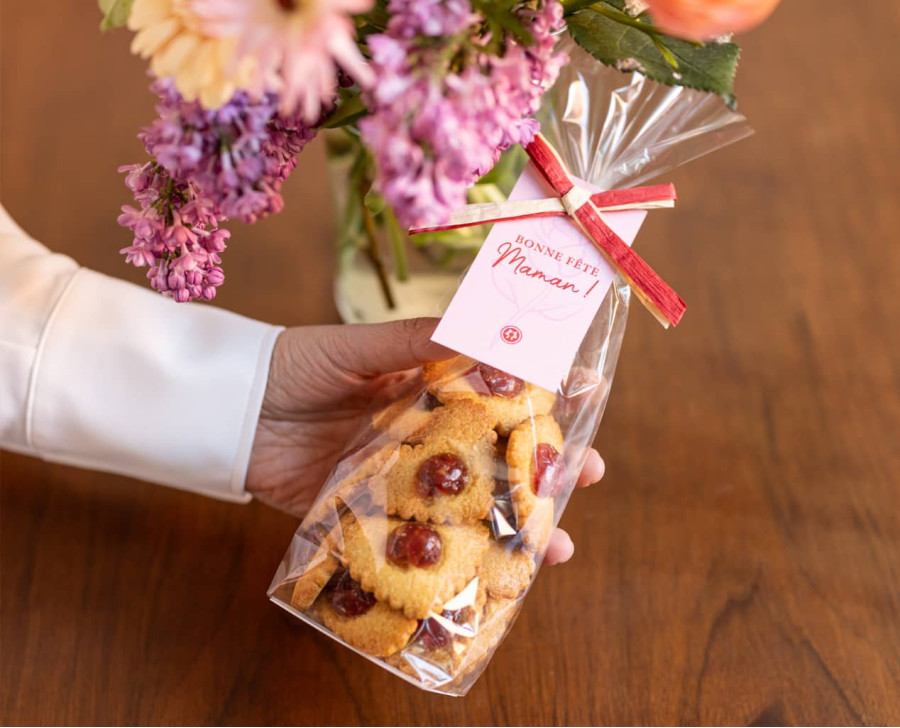 Ruby Butter Biscuit, a biscuit crowned with a candied cherry | Mothers' Day 2026 | Maison Alsacienne de Biscuiterie