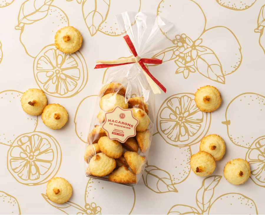 Coconut & Yuzu Macaron de Riquewihr®, Yuzu Macaron de Riquewihr® | Maison Alsacienne de Biscuiterie Coconut & Yuzu Macaron de Riquewihr®, Yuzu Macaron de Riquewihr® | Maison Alsacienne de Biscuiterie