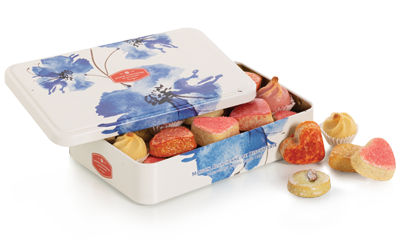 Assortment for Her: a selection of soft almond biscuits, specially made for HER
